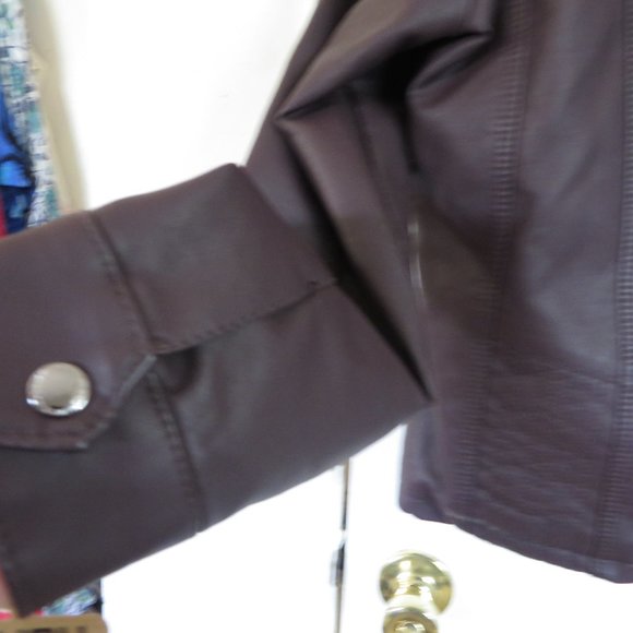 Jou Jou Fitted Vegan Leather Jacket size xl. - Picture 14 of 15